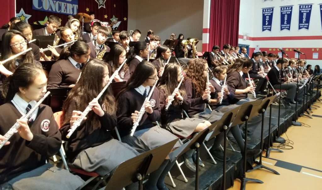 Grade 8 band perform at Music Night.
